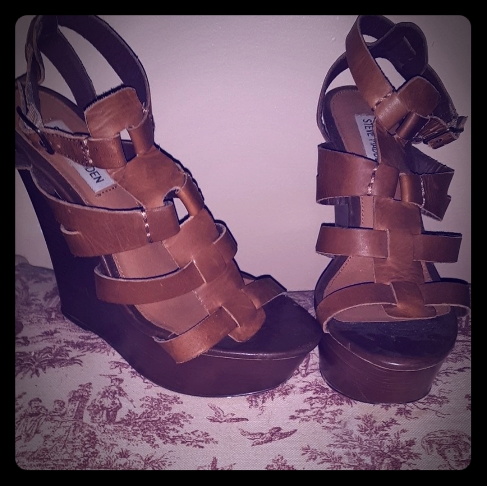 Steve Madden wedge sandals